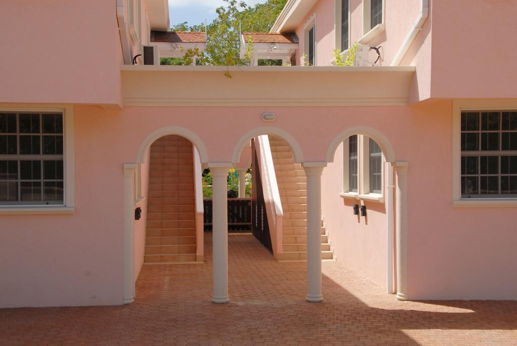 Sandy Bliss Condominiums Saint James Buitenkant foto